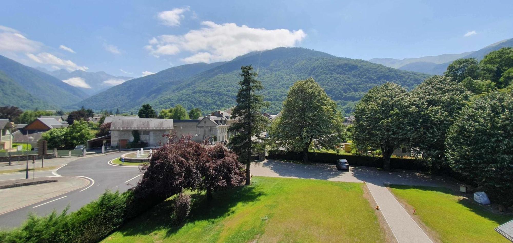 Maison De La Lionne Bagnères-de-Luchon المظهر الخارجي الصورة